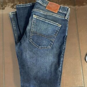 Hollister Men's Dark Blue Slim Jeans